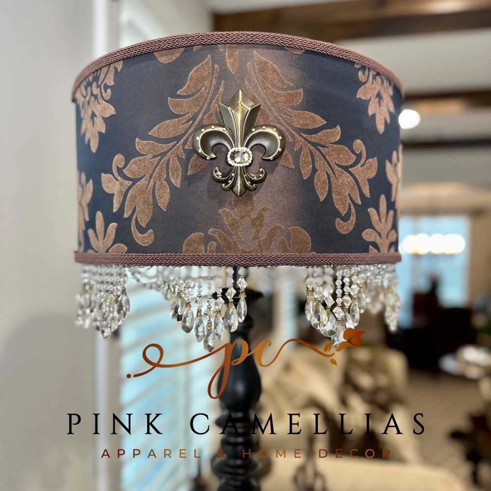 Fleur de Lis Lampshade Enhancer
